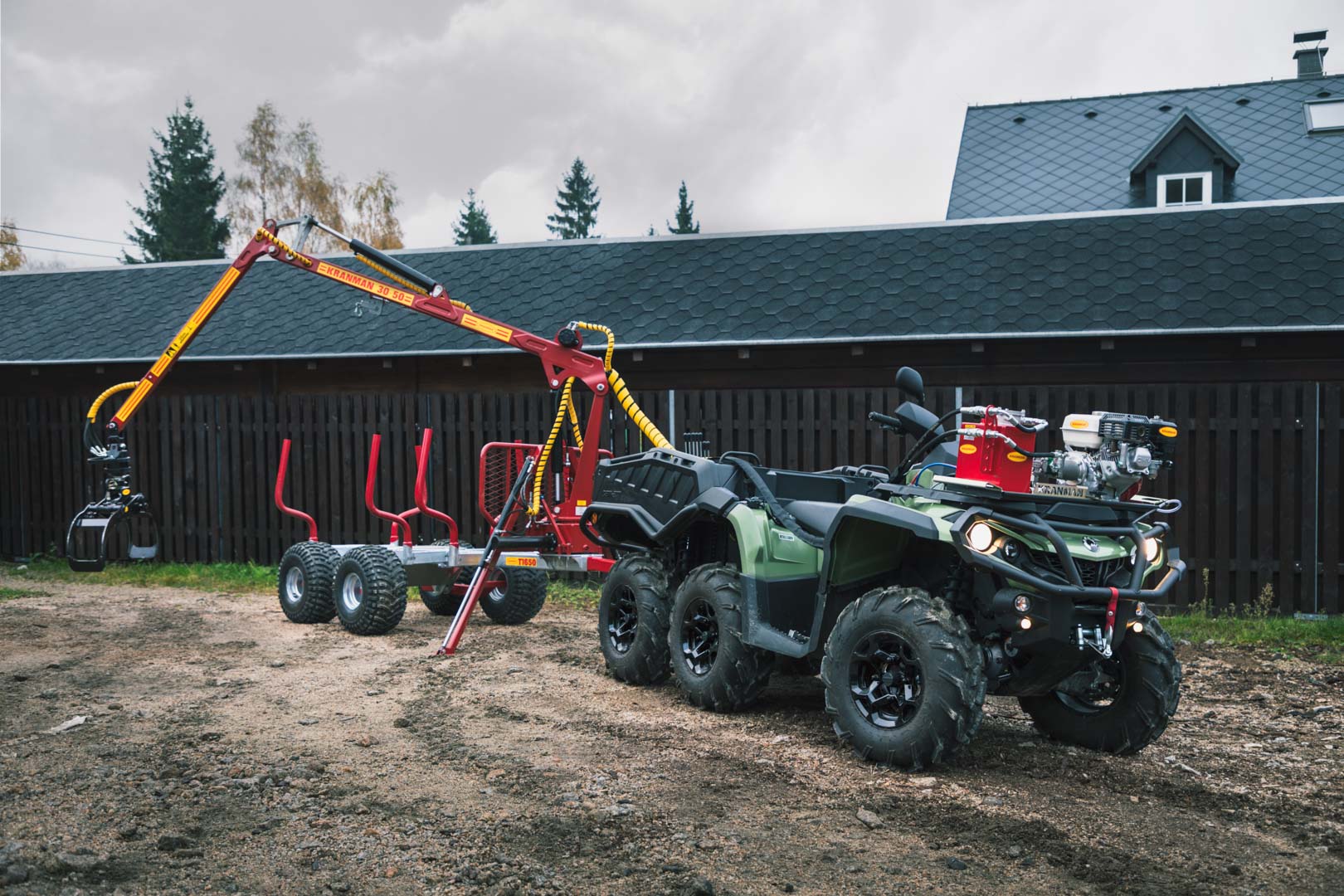 can-am-6x6-kranman-T1650.jpg can-am-6x6-kranman-T1650